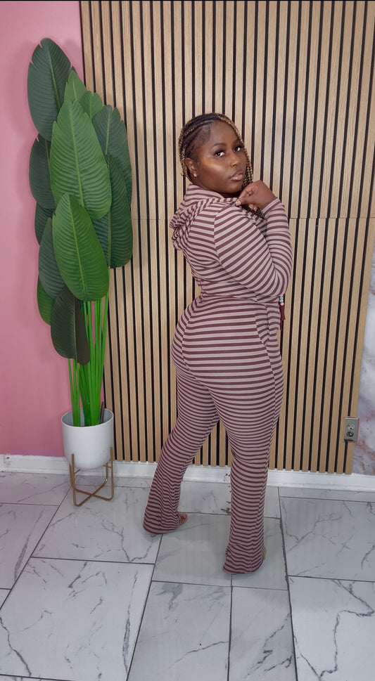 Out Of Line Set